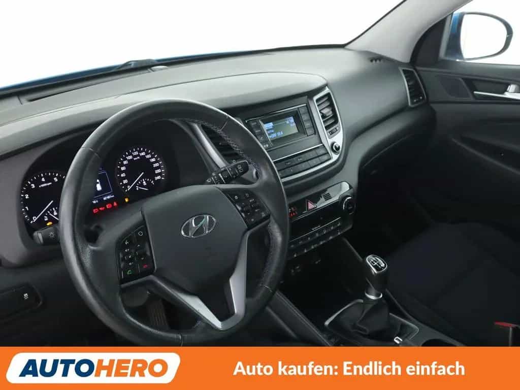 Hyundai TUCSON 1.6 Trend blue 2WD *TEMPO*PDC*SHZ*ALU* 10/2015-photo-10