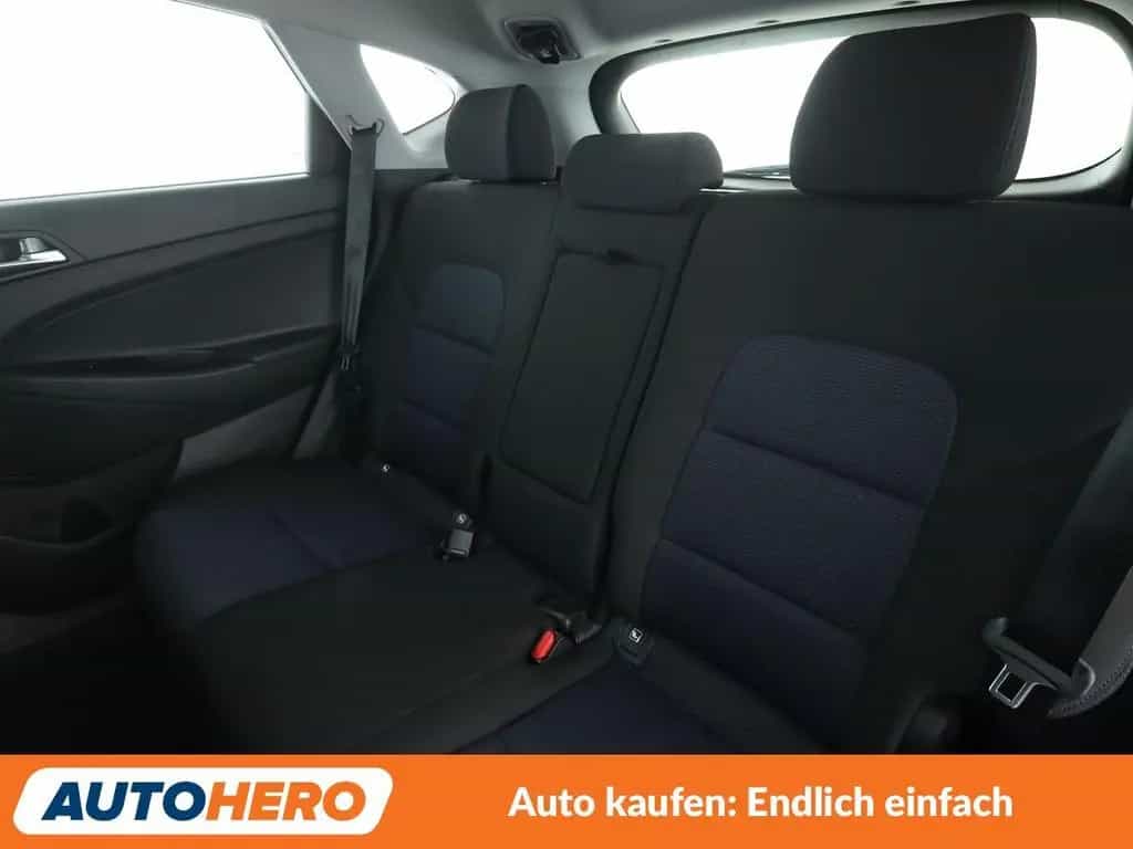 Hyundai TUCSON 1.6 Trend blue 2WD *TEMPO*PDC*SHZ*ALU* 10/2015-photo-13