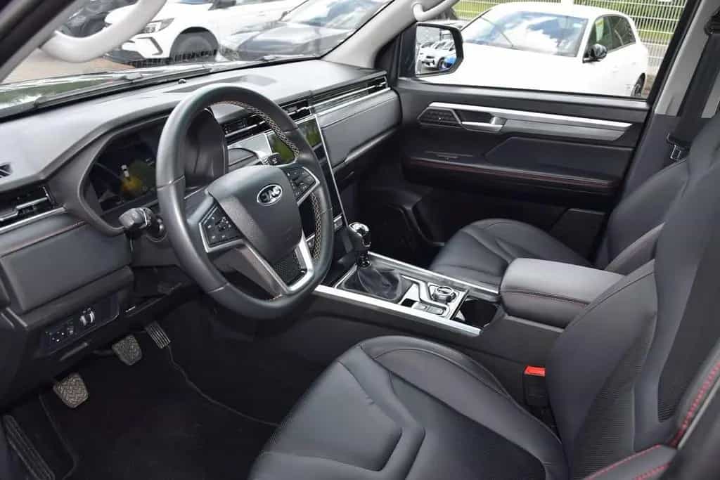 JAC 8 Pro 8 PickUp 2.4 Turbo 4x4, Heckrollo 02/2025-photo-7