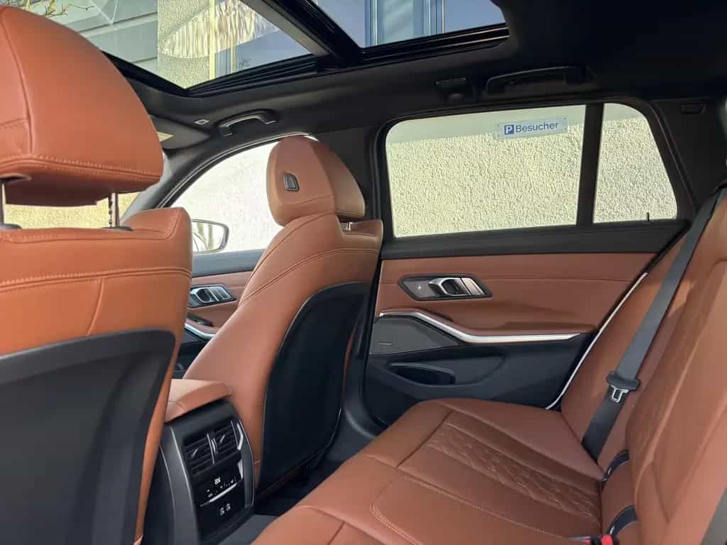 ALPINA D3 S Touring SWITCH-TRONIC Allrad 10/2025-photo-12