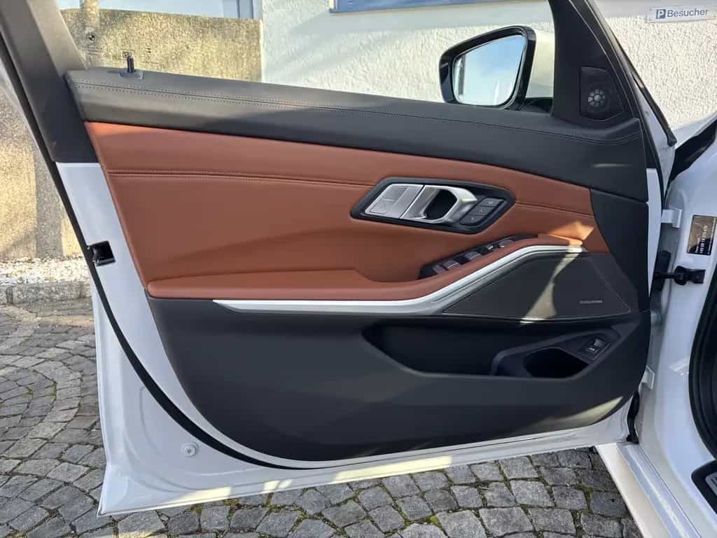ALPINA D3 S Touring SWITCH-TRONIC Allrad 10/2025-photo-7