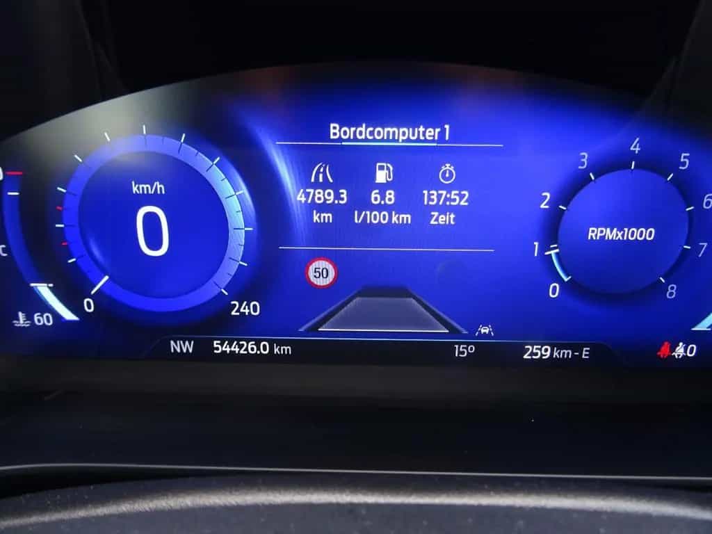 Ford Kuga ST-Line X--Winterpaket-NAVI-LED-Rückfahrkam 08/2020-photo-10