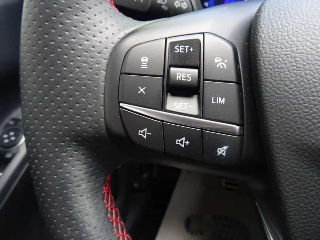 Ford Kuga ST-Line X--Winterpaket-NAVI-LED-Rückfahrkam 08/2020-photo-15
