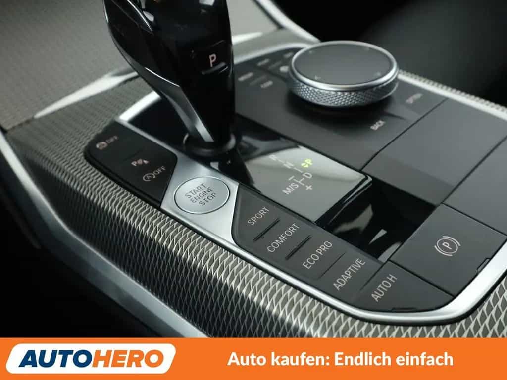 BMW 320 i M Sport Aut.*NAVI*LASER*TEMPO*CAM*PDC* 02/2020-photo-28