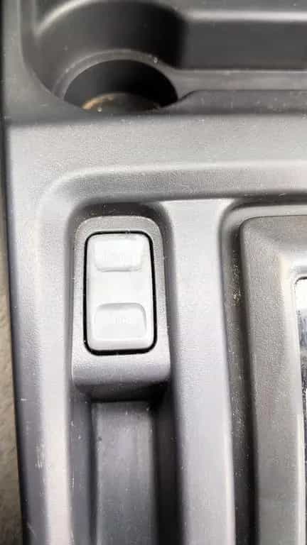 Isuzu D-Max 3.0 TD Aut+Gancio traino 05/2006-photo-2