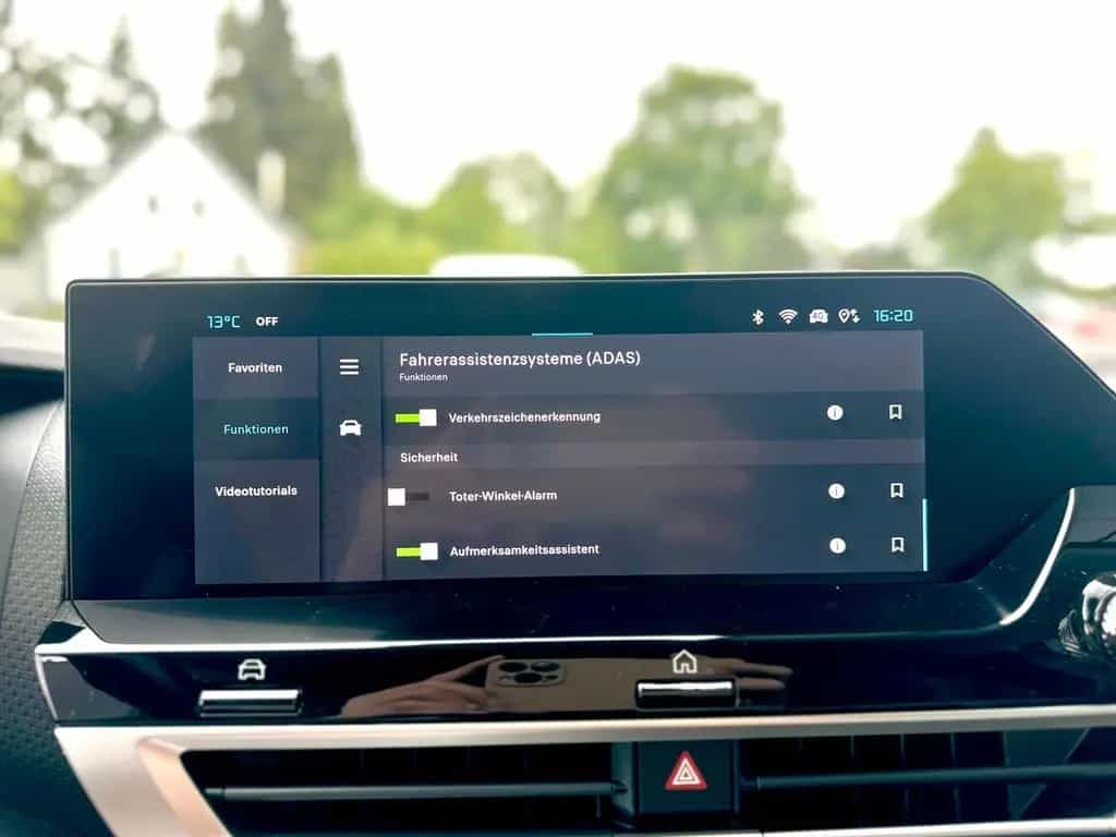 Citroën C4 1.2 12V e-THP / PureTech 04/2025-photo-18