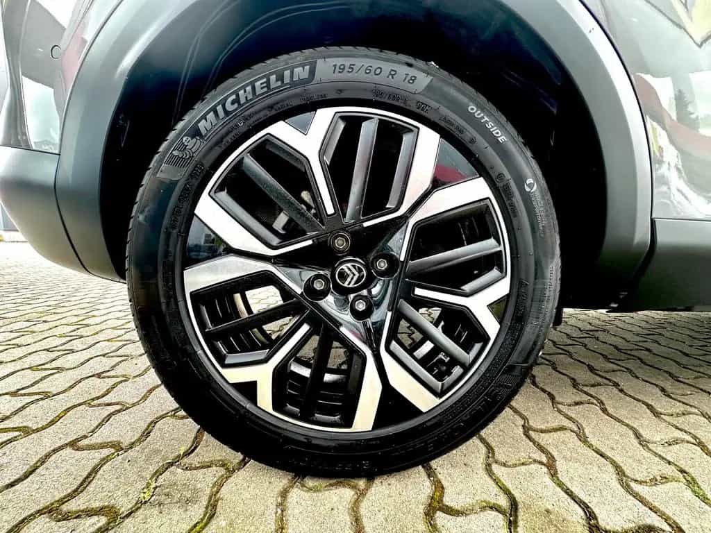 Citroën C4 1.2 12V e-THP / PureTech 04/2025-photo-7