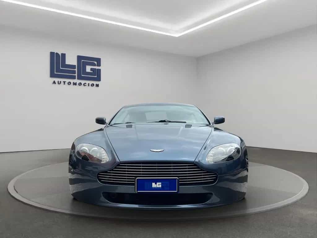 Aston Martin V8 Vantage 01/2007-photo-1