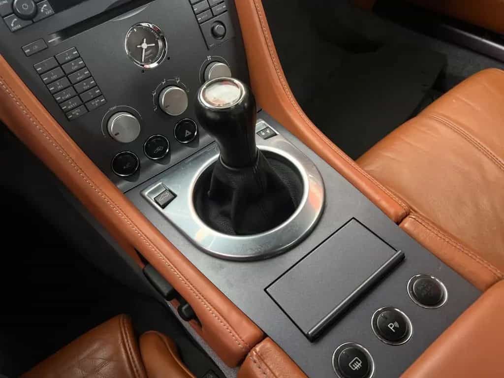 Aston Martin V8 Vantage 01/2007-photo-10