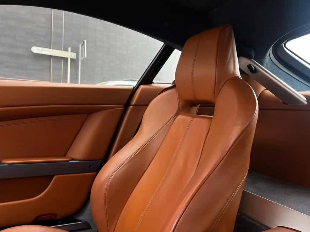 Aston Martin V8 Vantage 01/2007-photo-23