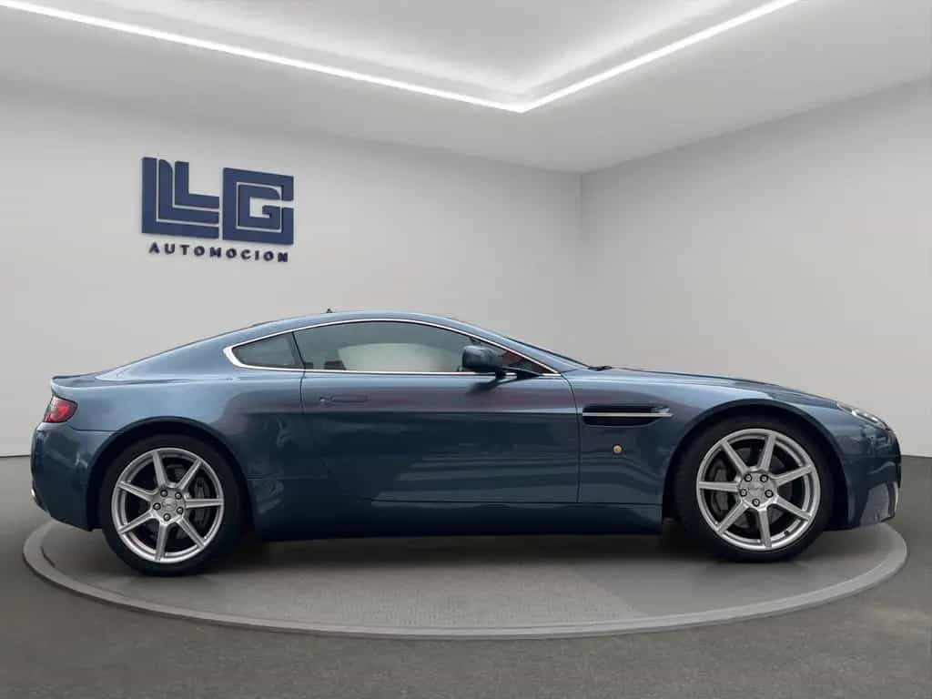 Aston Martin V8 Vantage 01/2007-photo-7