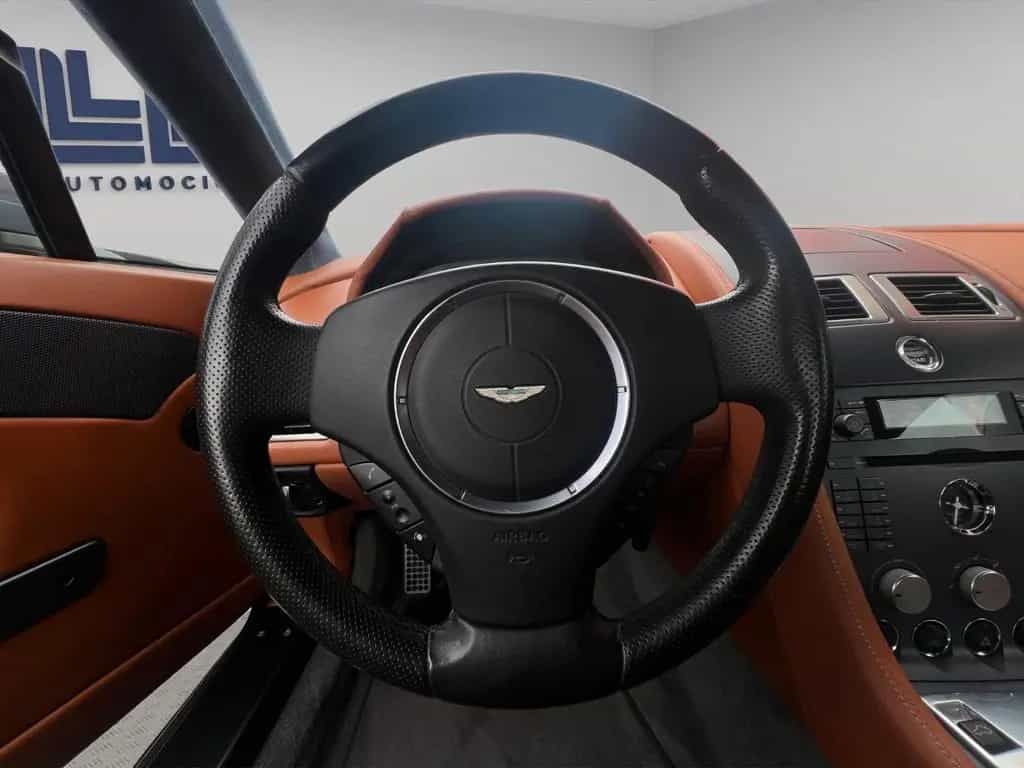 Aston Martin V8 Vantage 01/2007-photo-9