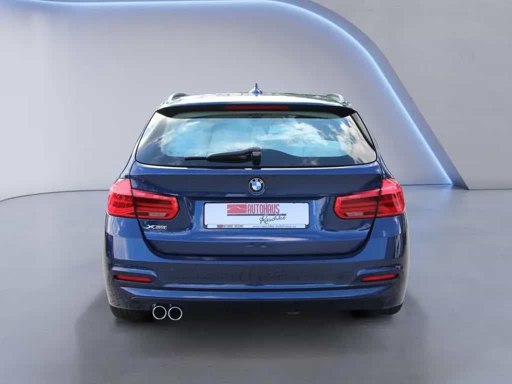 BMW 320 d xDrive Advantage Touring/LED/ AHK/ Panorama 03/2019-photo-4