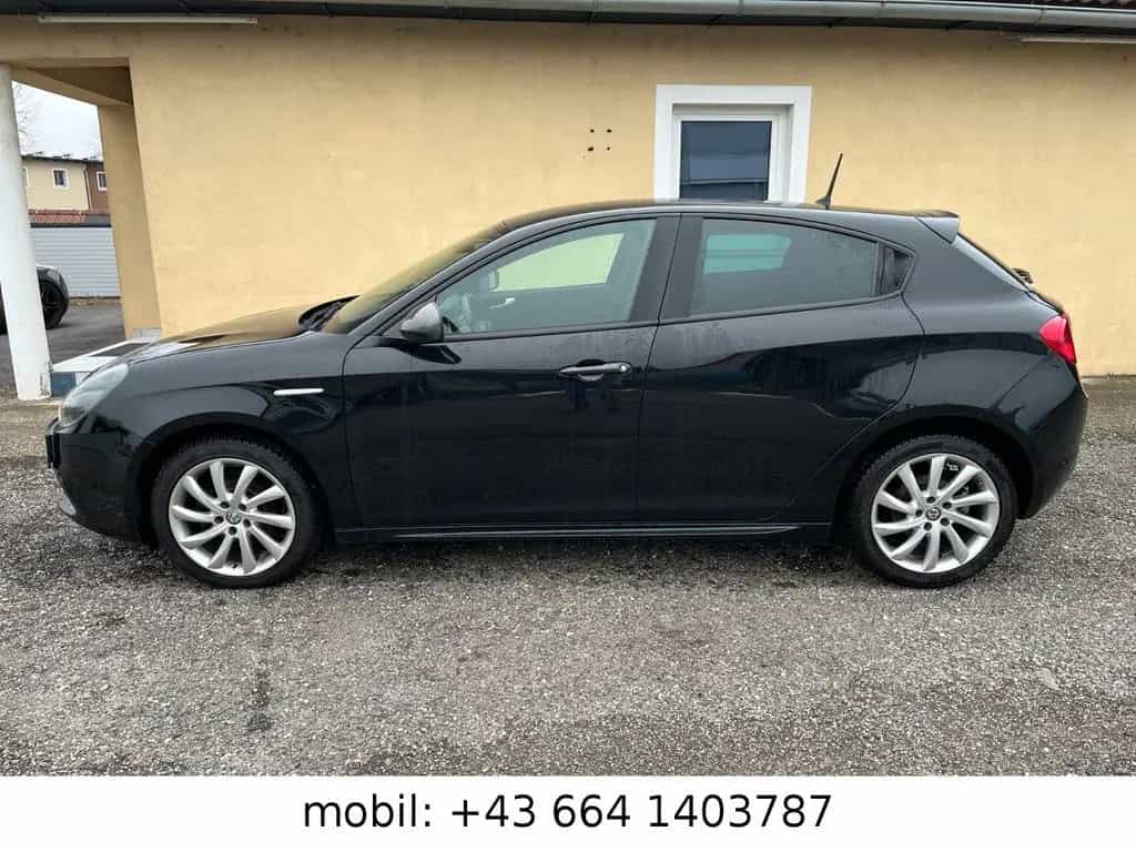Alfa Romeo Giulietta Super 1.6 JTD Aut./Eu6/Co103 09/2016-photo-1