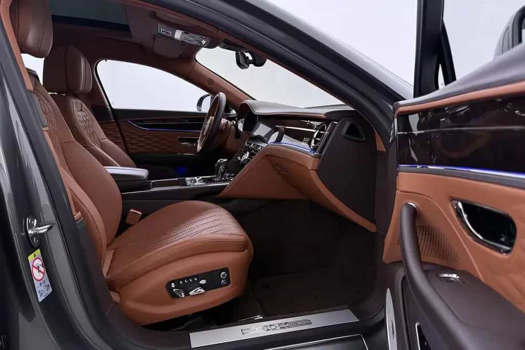 Bentley Flying Spur 6.0 W12 First Edition | NL Auto | NA 05/2020-photo-4
