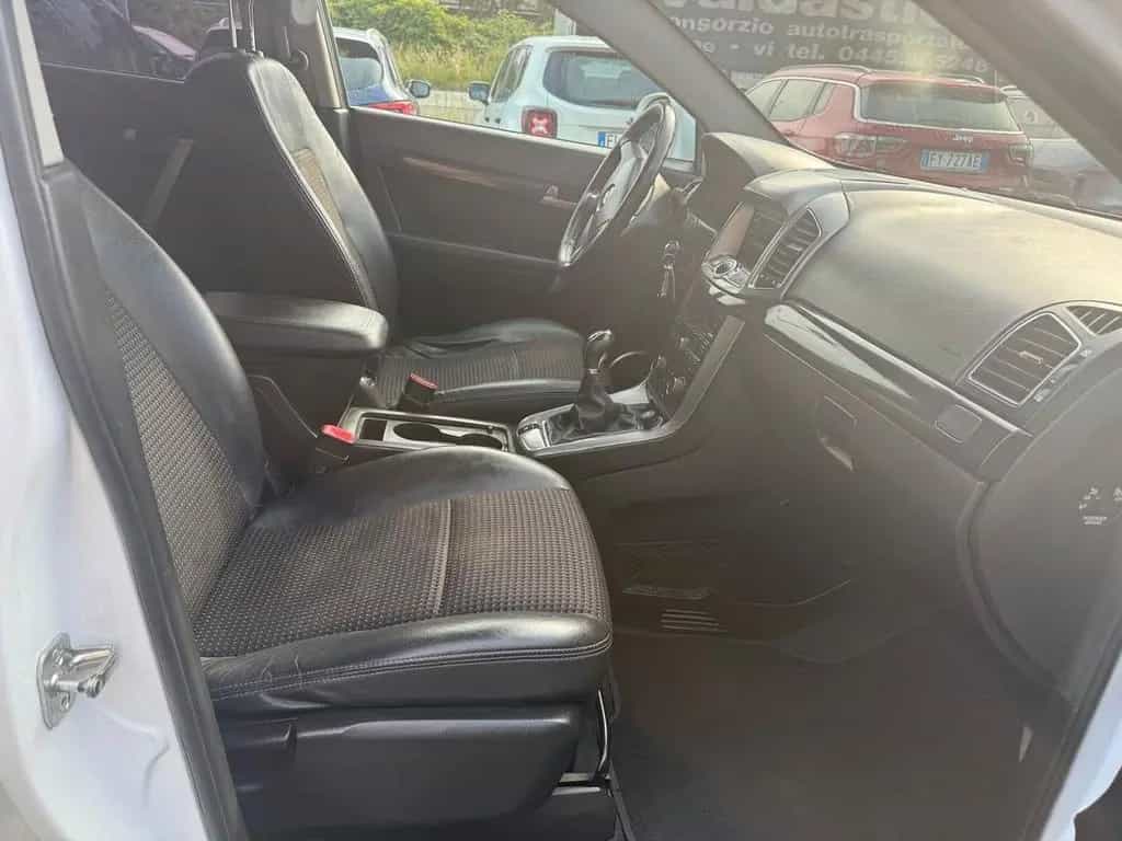 Chevrolet Captiva 2.2 VCDi 163CV 2WD LT 03/2012-photo-11