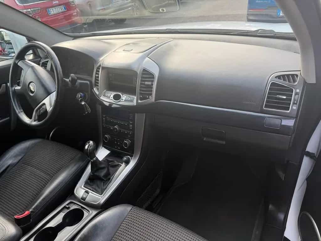 Chevrolet Captiva 2.2 VCDi 163CV 2WD LT 03/2012-photo-12