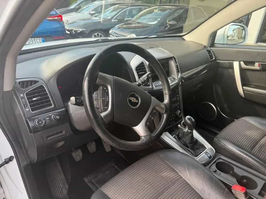 Chevrolet Captiva 2.2 VCDi 163CV 2WD LT 03/2012-photo-7