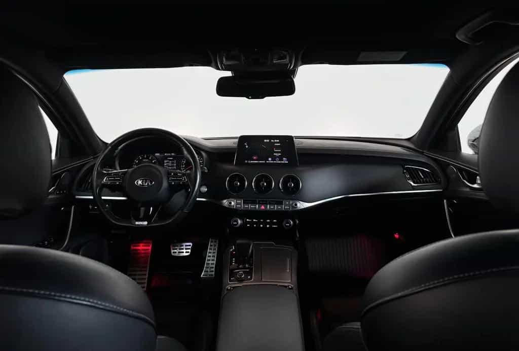 Kia Stinger GT 3.3 V6 4WD HEADUP H&K BASTUCK 360° 8X 11/2018-photo-14