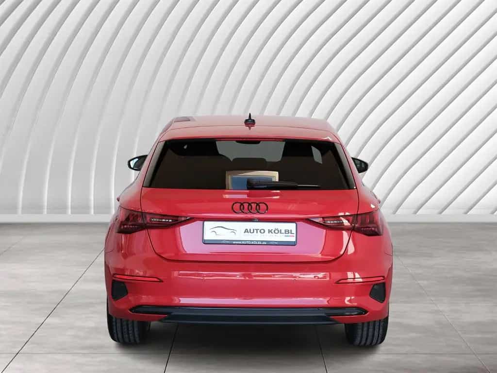 Audi A3 Sportback 35 TDI advanced ACC RFK NAVI LED 05/2023-photo-4