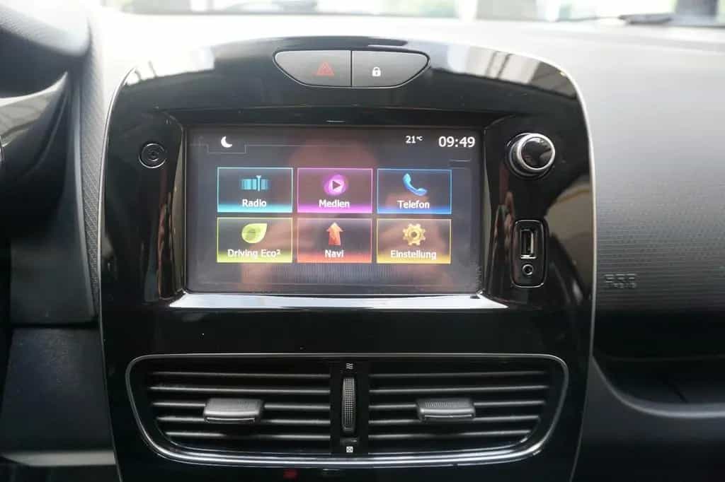 Renault Clio Grandtour Intens LED, NAVI, SITZHEIZUNG, BC 11/2017-photo-8