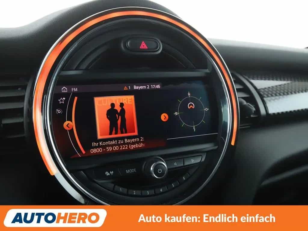 MINI Cooper S *NAVI*PDC*LED*SHZ*TEMPO*KLIMA* 09/2020-photo-19
