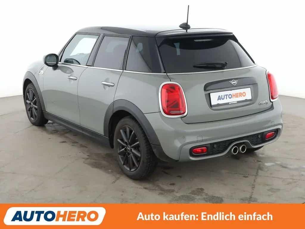 MINI Cooper S *NAVI*PDC*LED*SHZ*TEMPO*KLIMA* 09/2020-photo-3