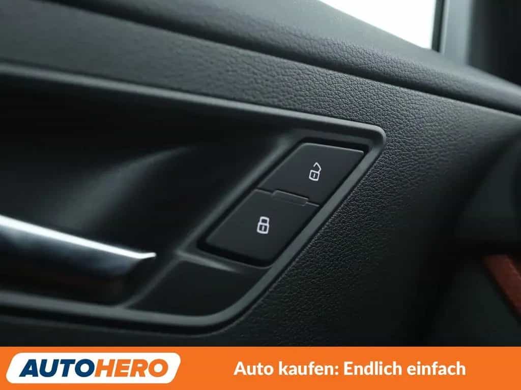 Audi Q2 30 TFSI Sport*NAVI*PDC*SHZ*TEMPO* 03/2019-photo-30