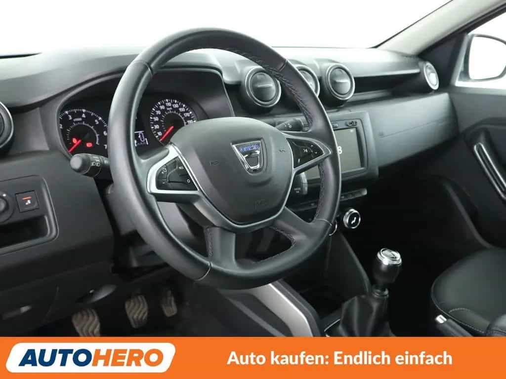 Dacia Duster 1.3 TCe Adventure*NAVI*SHZ*360°*PDC*TEMPO 11/2019-photo-10