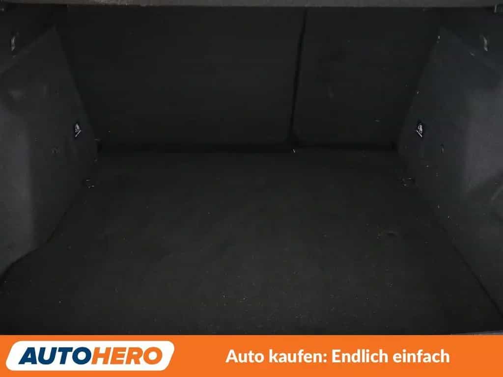Dacia Duster 1.3 TCe Adventure*NAVI*SHZ*360°*PDC*TEMPO 11/2019-photo-17
