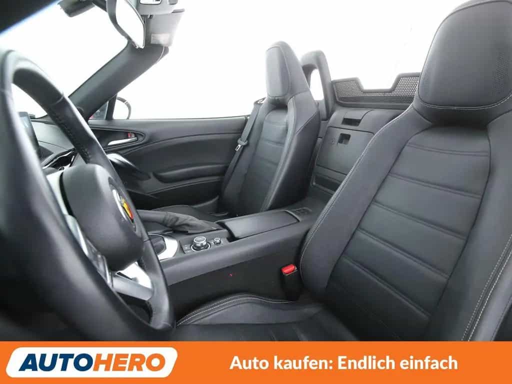 Fiat 124 Spider 1.4 Turbo Lusso*NAVI*LED*CAM*PDC*SHZ* 08/2018-photo-13