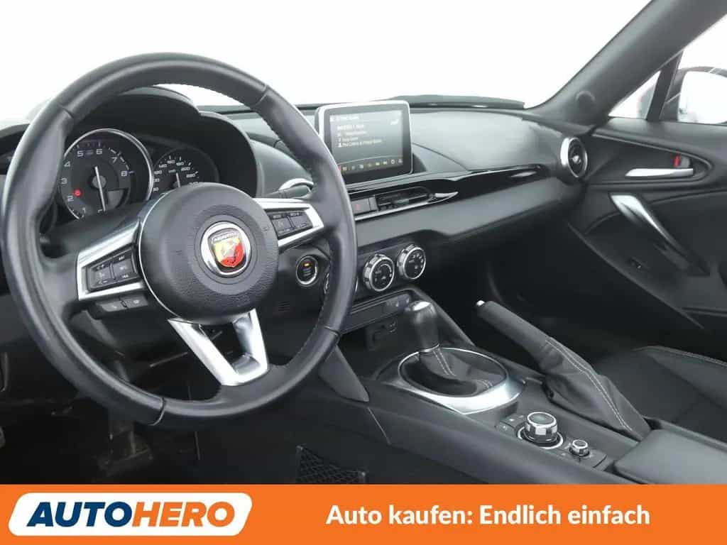 Fiat 124 Spider 1.4 Turbo Lusso*NAVI*LED*CAM*PDC*SHZ* 08/2018-photo-9