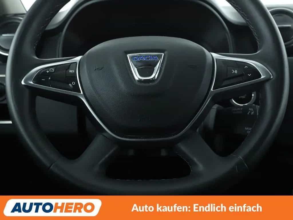 Dacia Duster 1.3 TCe Prestige *NAVI*CAM*TEMPO*SHZ*ALU* 12/2019-photo-18