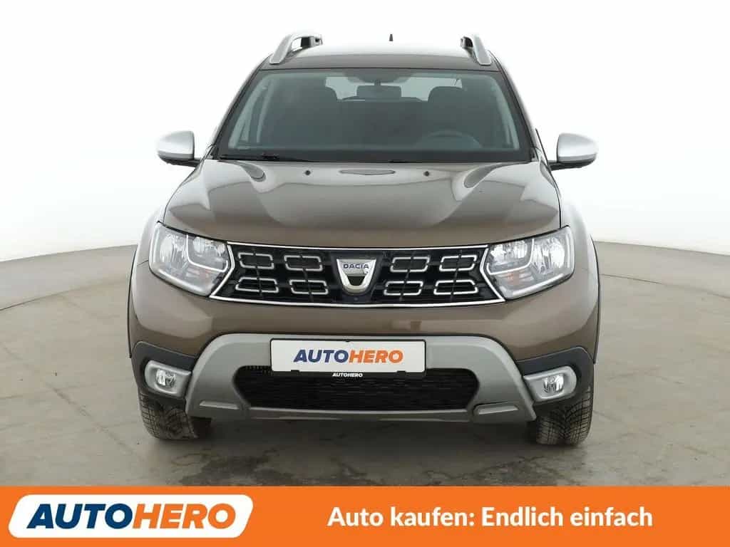 Dacia Duster 1.3 TCe Prestige *NAVI*CAM*TEMPO*SHZ*ALU* 12/2019-photo-8