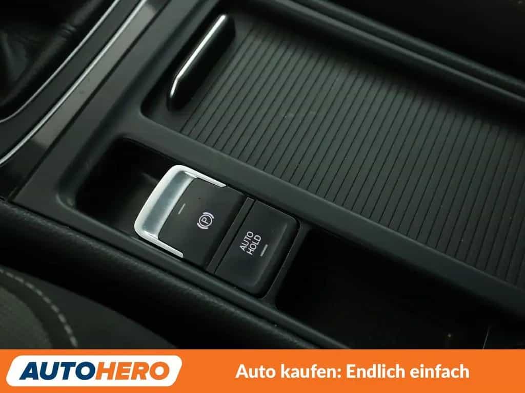 Volkswagen Golf VII 1.4 TSI Highline BM*LED*NAVI*PDC*SHZ* 03/2017-photo-26