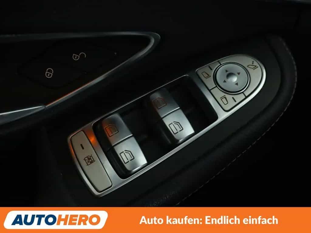 Mercedes-Benz C 300 T Avantgarde Aut.*NAVI*LED*HUD*ACC*360° 11/2018-photo-28