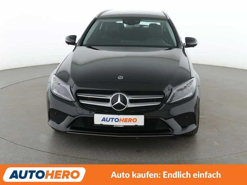Mercedes-Benz C 300 T Avantgarde Aut.*NAVI*LED*HUD*ACC*360° 11/2018-photo-8