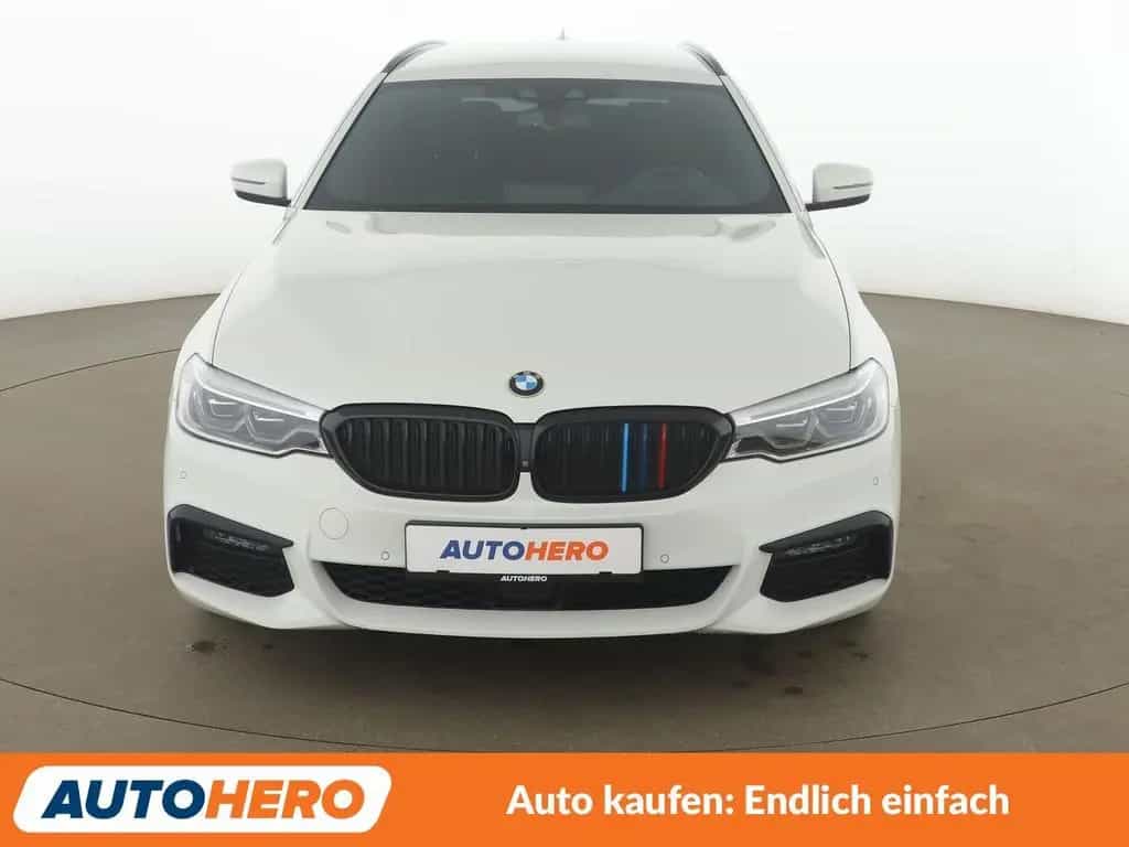 BMW 520 d Mild-Hybrid xDrive M Sport Aut.*NAVI*LED* 06/2020-photo-8