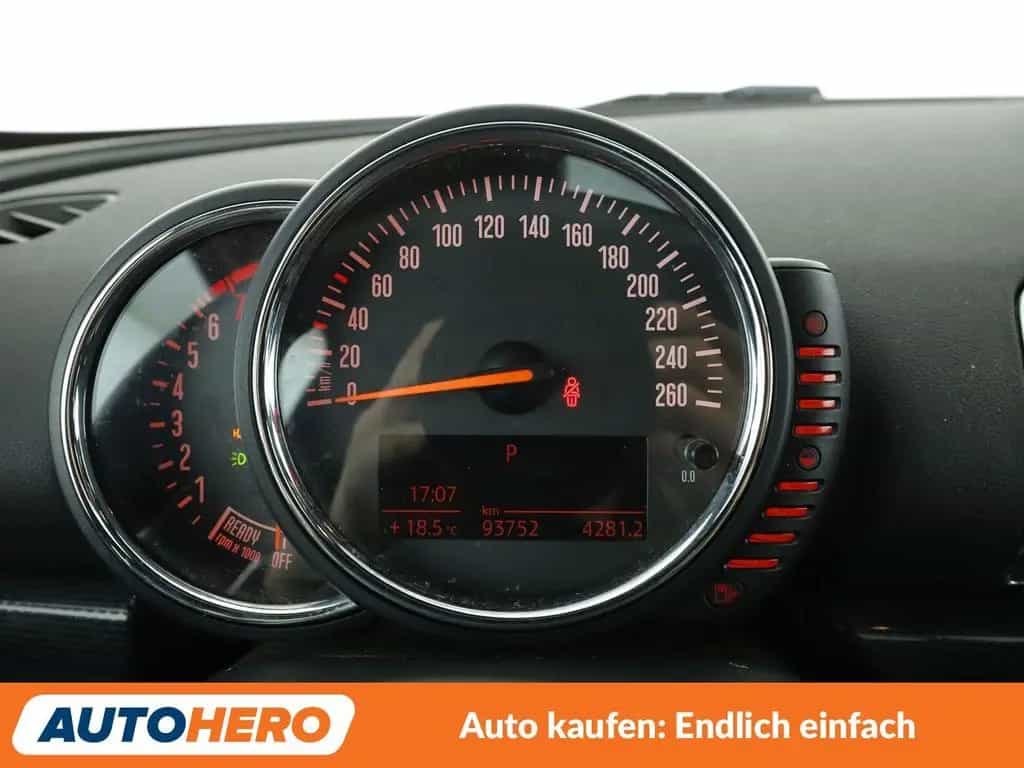 MINI Cooper S Clubman Clubman Cooper S Aut.*NAVI*LED*TEMPO*PANO*PDC* 03/2016-photo-19