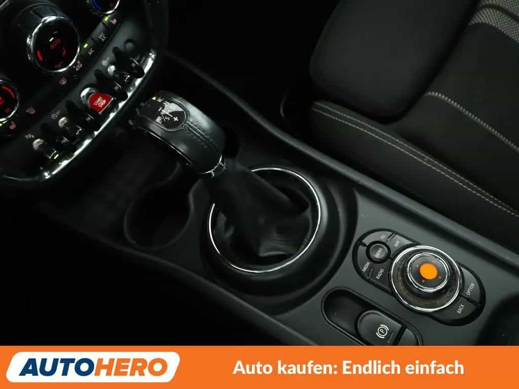 MINI Cooper S Clubman Clubman Cooper S Aut.*NAVI*LED*TEMPO*PANO*PDC* 03/2016-photo-24