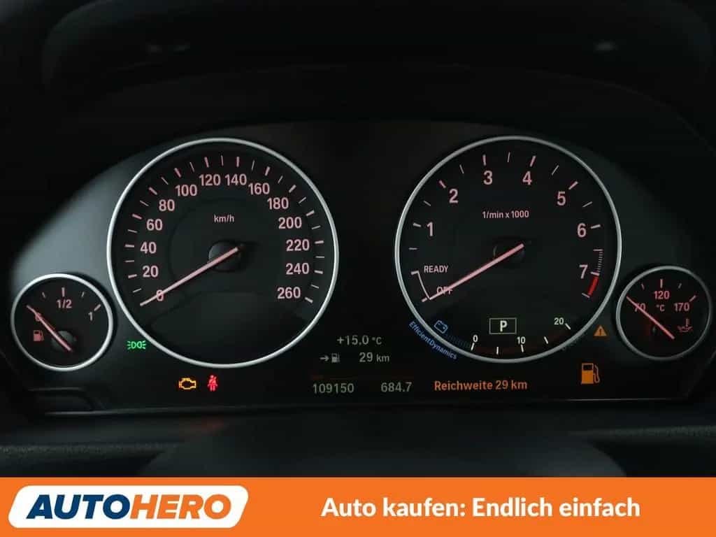 BMW 330 i Advantage Aut.*NAVI*CAM*SHZ*TEMPO* 02/2018-photo-19