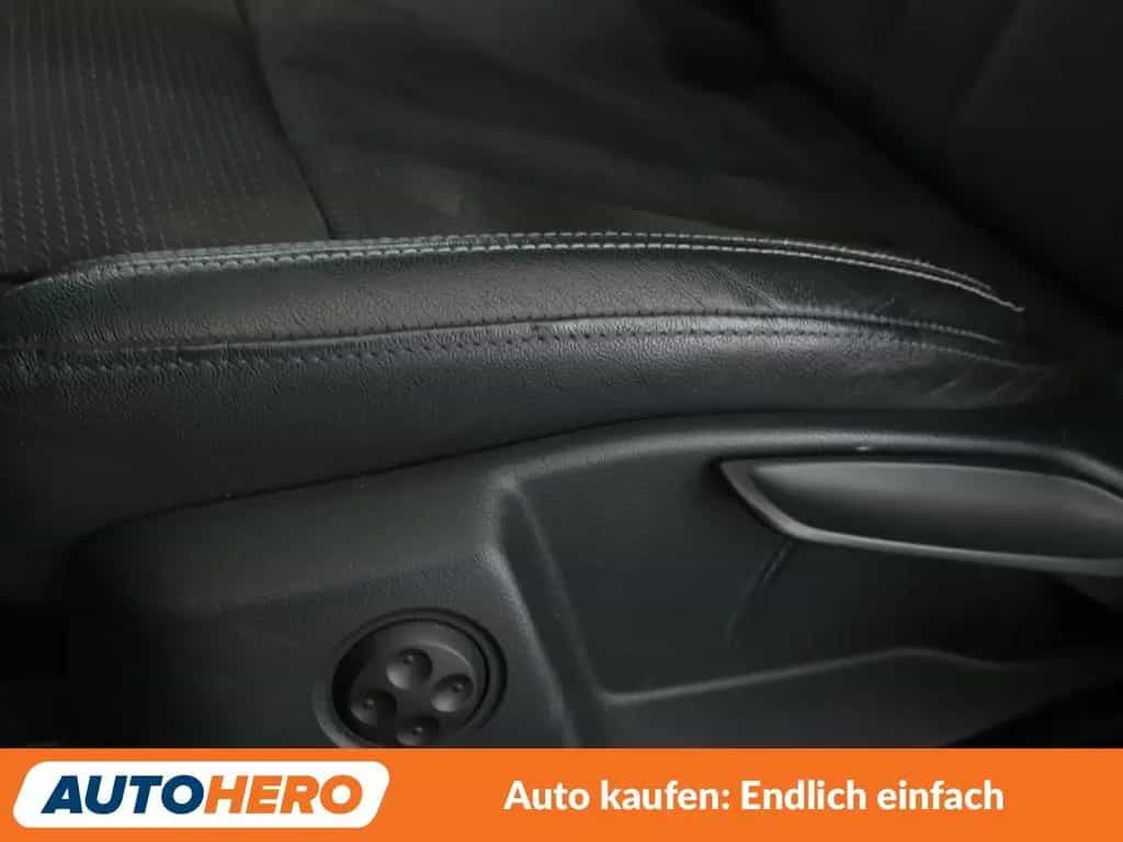 Audi A4 2.0 TFSI ultra Sport *NAVI*XENON*TEMPO* 05/2017-photo-29