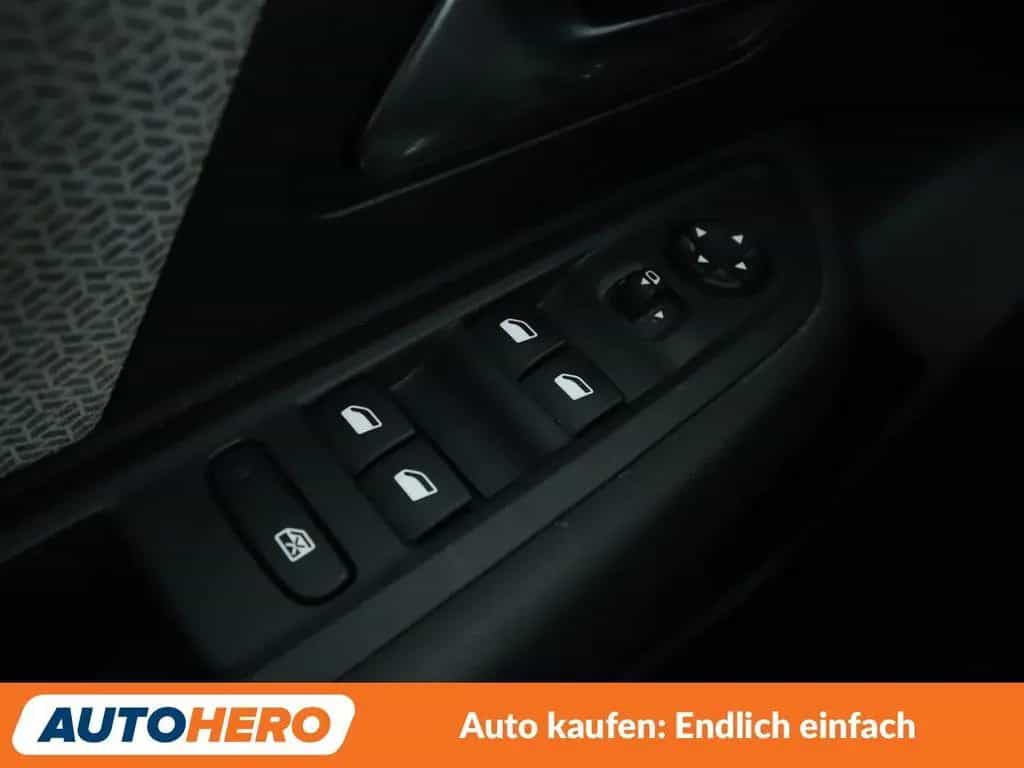 Citroën C4 1.5 Blue-HDi Shine Aut.*NAVI*TEMPO*CAM*SHZ* 01/2022-photo-24