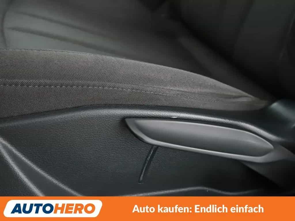 Audi A4 35 TFSI Aut.*XENON*TEMPO*PDC* 04/2019-photo-28
