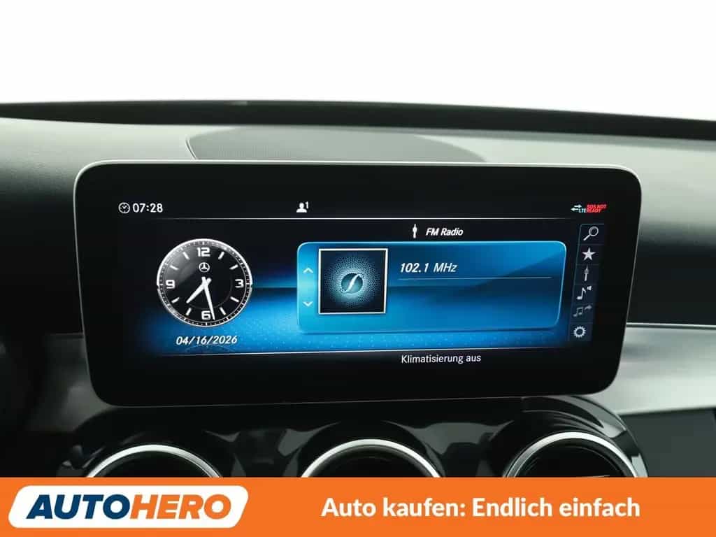 Mercedes-Benz C 400 T 4Matic Avantgarde Aut.*NAVI*LED*TEMPO* 07/2018-photo-20