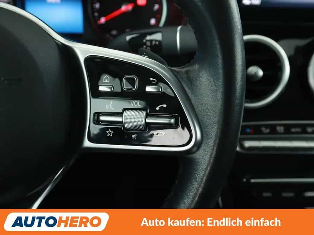 Mercedes-Benz C 400 T 4Matic Avantgarde Aut.*NAVI*LED*TEMPO* 07/2018-photo-24