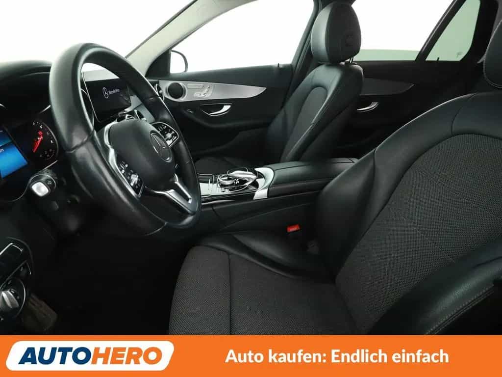 Mercedes-Benz C 400 T 4Matic Avantgarde Aut.*NAVI*LED*TEMPO* 07/2018-photo-9