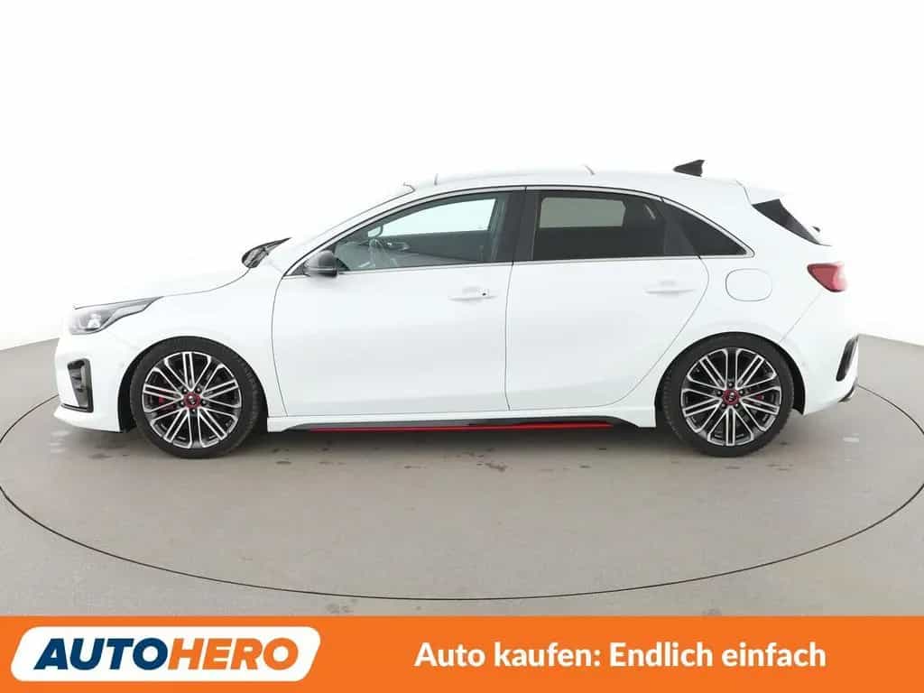 Kia cee'd / Ceed cee'd 1.6 TGDI GT Aut*NAVI*LED*ACC*CAM*PDC*SHZ* 05/2021-photo-2