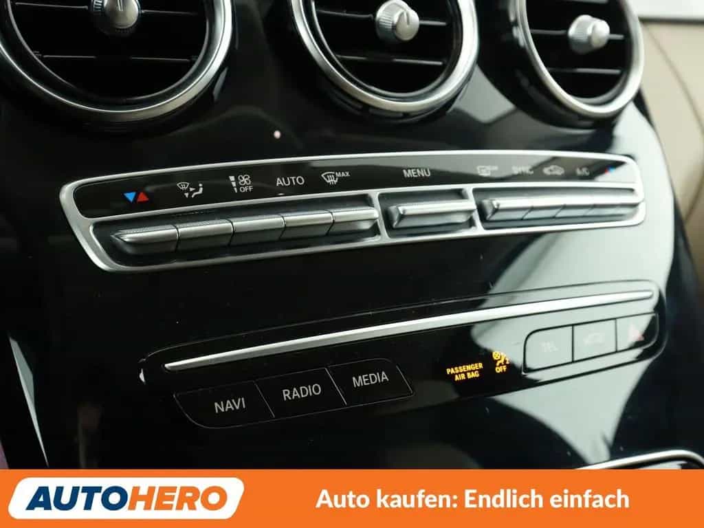 Mercedes-Benz C 180 CGI T Avantgarde Aut. *NAVI*LED*TEMPO*PDC* 02/2019-photo-23