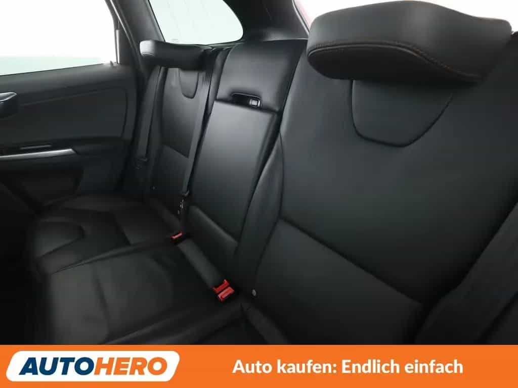 Volvo XC60 2.0 T5 Summum AWD Aut.*NAVI*BI-XENON*ACC* 02/2017-photo-13